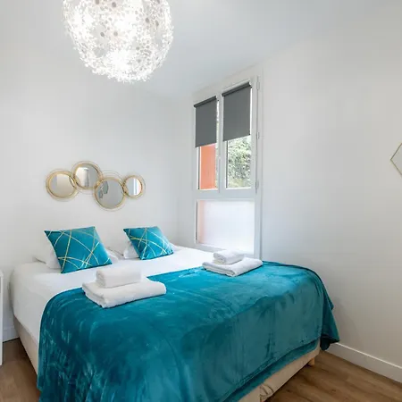 Spacious And Bright 2-bedroom Large Very Close To Paris - Near Metro Apartamento
