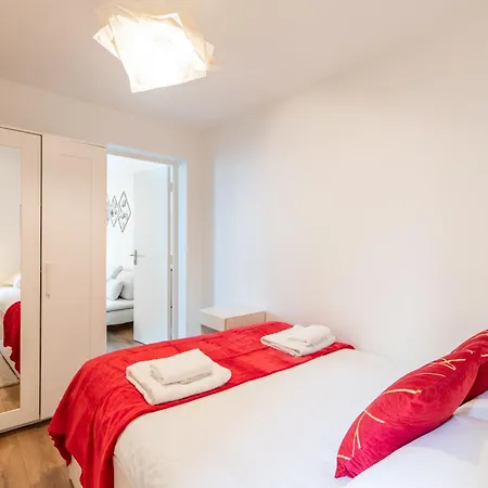 Apartamento Spacious And Bright 2-bedroom Large Very Close To Paris - Near Metro