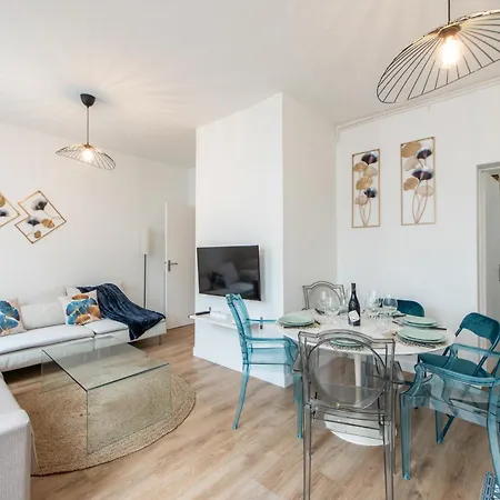 Apartamento Spacious And Bright 2-bedroom Large Very Close To Paris - Near Metro
