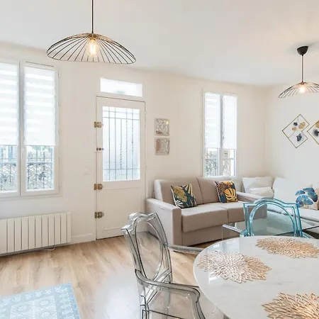 Spacious And Bright 2-bedroom Large Very Close To Paris - Near Metro Boulogne-Billancourt